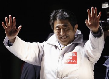 Abe’s Party Set for Win  Despite Economic Challenge