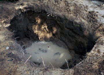 150 Mexicans in Mass Grave 