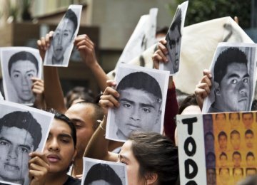 Mexico President Slams Protests Over Missing Students