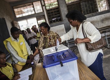 Mozambicans Vote Amid Desire for Change