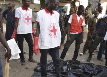 Suicide Bomber Hits Mosque in N. Nigeria