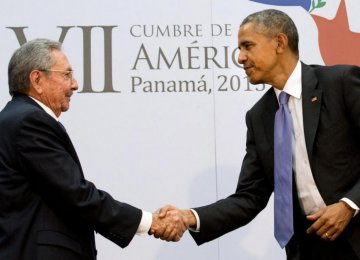 Obama, Castro Vow  to Turn the Page