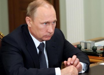 Putin’s Trip to Minsk Raises Hope on Ukraine Deal