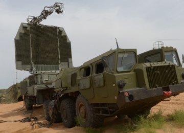 Russia Boosts Air Defense in Face  of US Prompt Global Strike Capacity