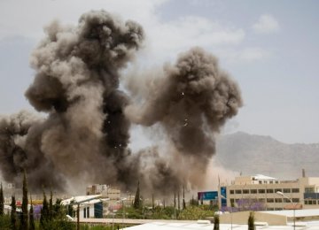 Saudi-Led Bombers  Hit Yemen Rebels 