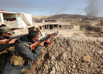 Kurdish Forces Seize Iraq’s Sinjar Town