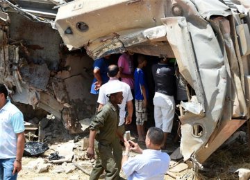 17 Dead in Tunisia Train Crash