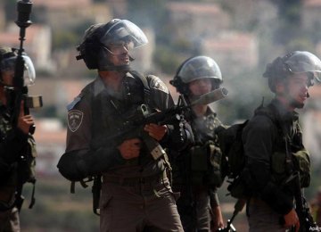 Palestinian Killed in W Bank Israeli Raid