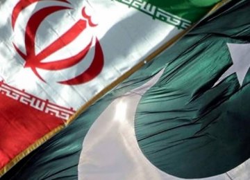 Pakistan Devising New Plan for Iran Trade