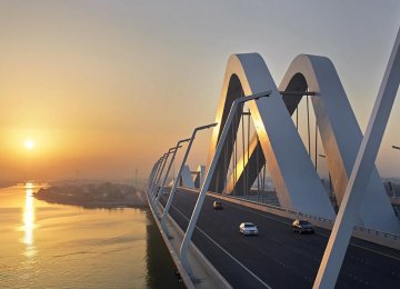 Persian Gulf Bridge Construction Accelerated