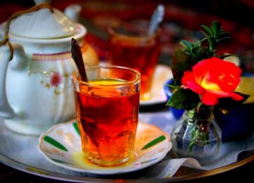 Domestic Tea Industry Hurt by Imports