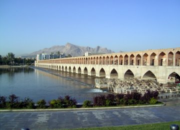 Rejuvenated Zayandehrud Boosts Agriculture