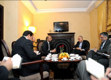 Afghan Security Chief Discusses Energy