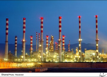 Asians to Invest in Refineries