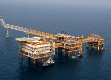 Oil Discovered  in 2nd Caspian Well