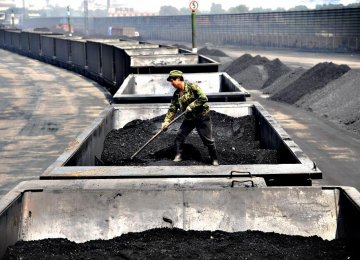China Coal Set to Post Biggest Profit Fall in a Decade