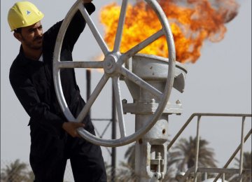 Iraq to Review Oil Contracts