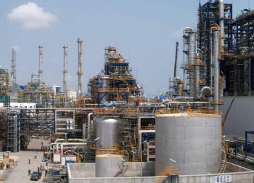 Possibility of Petrochem Tie-Up With Japan Firms