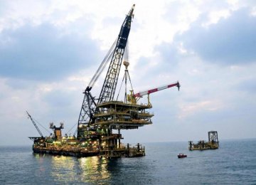 Plan to Raise Output From Joint Oilfields
