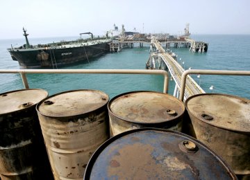 Legal Uncertainties Delay Crude Exports to Europe
