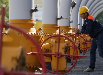 Russia Gas Output Declining