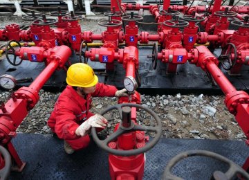 Sinopec, PetroChina plan  40% Growth in Shale Output