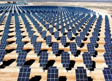 Germans to Build Large Solar Plant in Isfahan