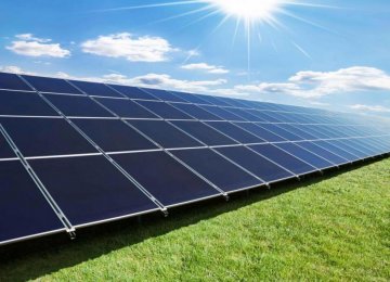 UK to Build Solar Plant in Iran