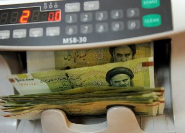 Majlis Uneasy Over Delays  in Banking Reform