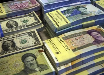 Rial Gains on Eve  of Sanctions Relief  