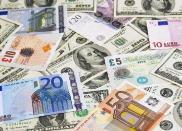 Currency Market in Limbo