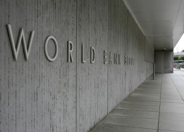 WB: Iran Easing Business