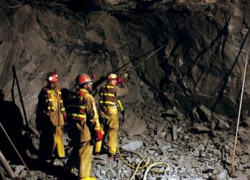 Parliament Offers Remedies to Help Recover Coal Mines