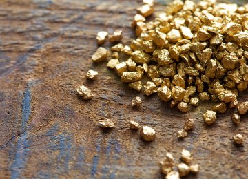 Kazakhs Pledge to Operate Gold Mine in 2 Months