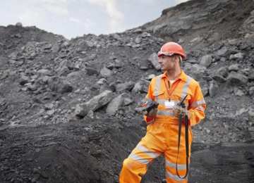Multinationals Flocking to Mining Sector 