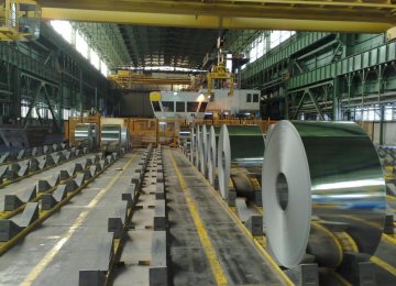 Iran Boosts Steel  Output, Exports