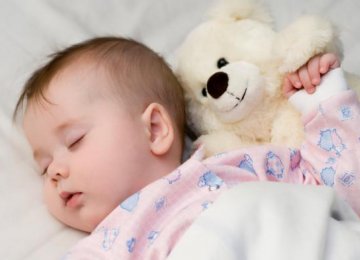 Baby Nap on Animal Fur May Lower Asthma Risk 