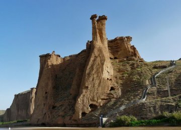 Behestan Fort