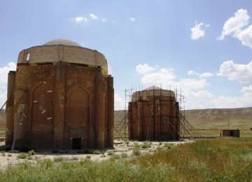 Kharraqan Towers  