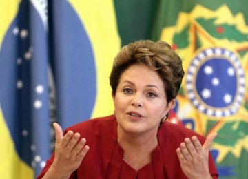 Brazil Economy Wavers, Rousseff Challenged