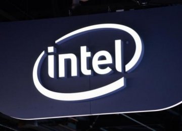 Intel Cuts Revenue Forecast