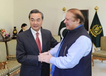 Pakistan, China Vow to Expedite Economic Corridor