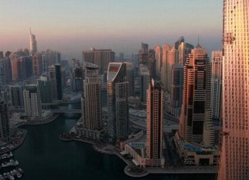 UAE Business Growth Falls 