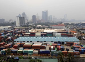 Malaysia Economy Posts Strong Growth