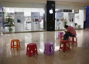 Apple’s Future in Iran Undecided