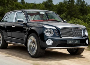 Queen to Get 1st Bentley Bentayga