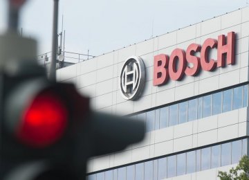 US Probes Bosch in VW Cheating Scandal