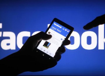 Facebook Internet Suspended in Egypt