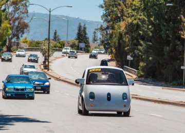 Google Gives Strong Push to Autonomous Car