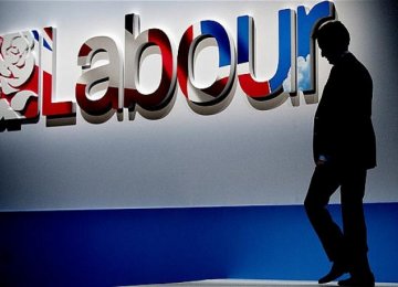 Labour Party Pledges Rise in Minimum Wage 